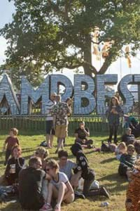 camp bestival fancy dress festival lulworth cove dorset 2017