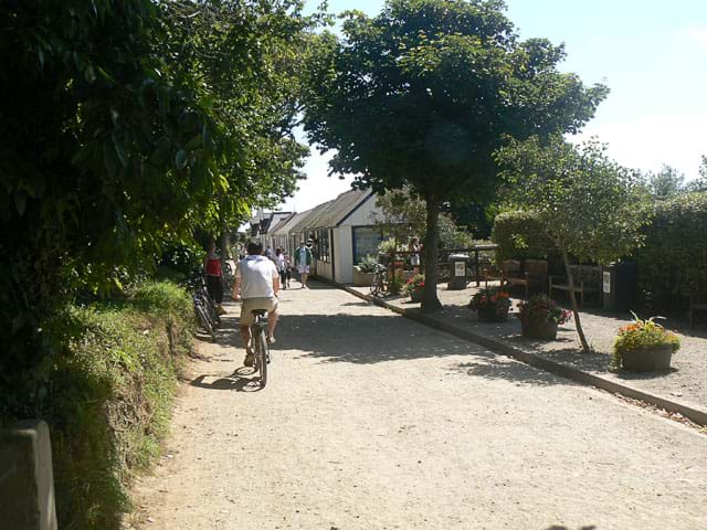 the avenue cycle sark guernsey channel islands