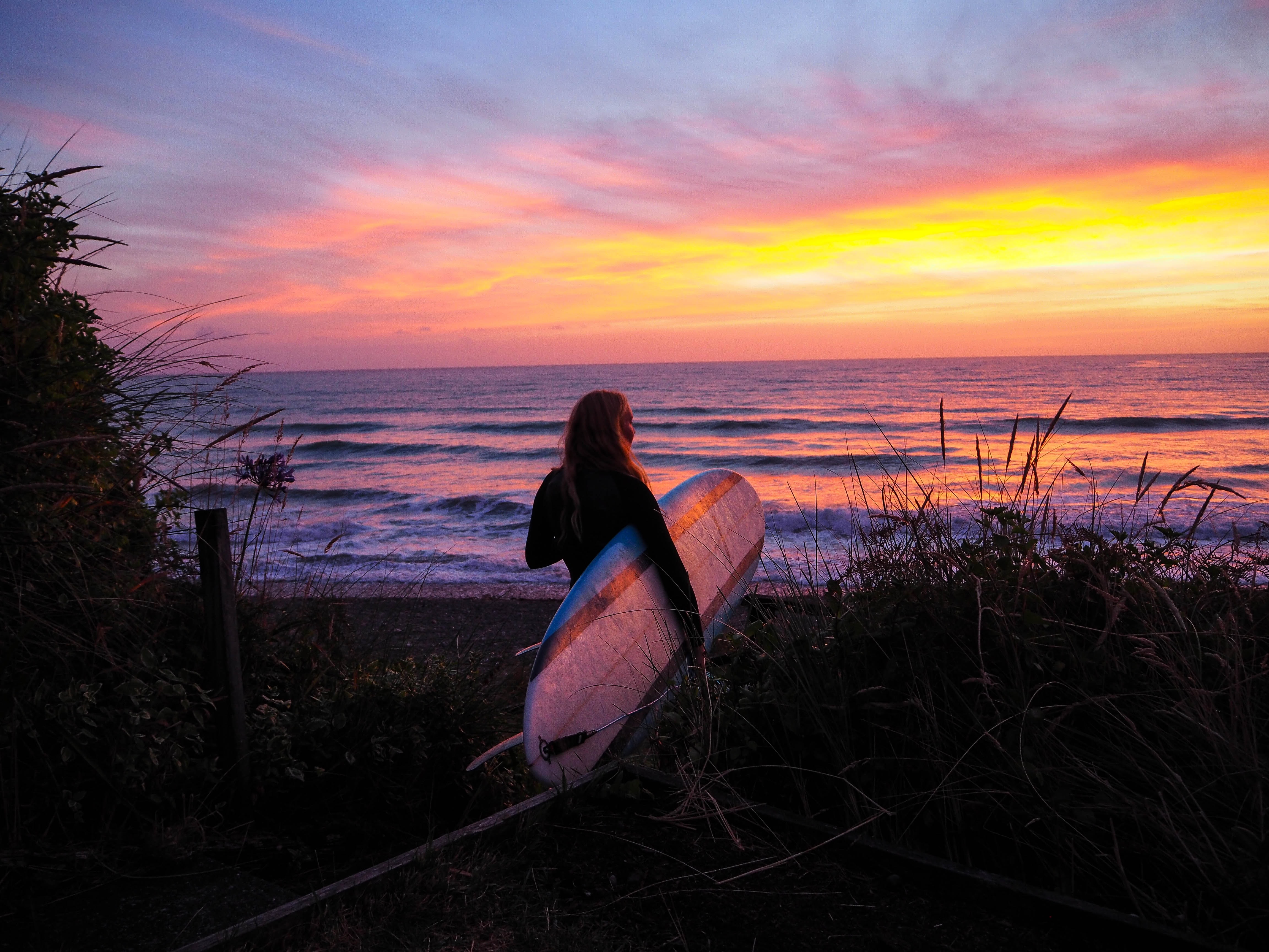 Surfing.jpg