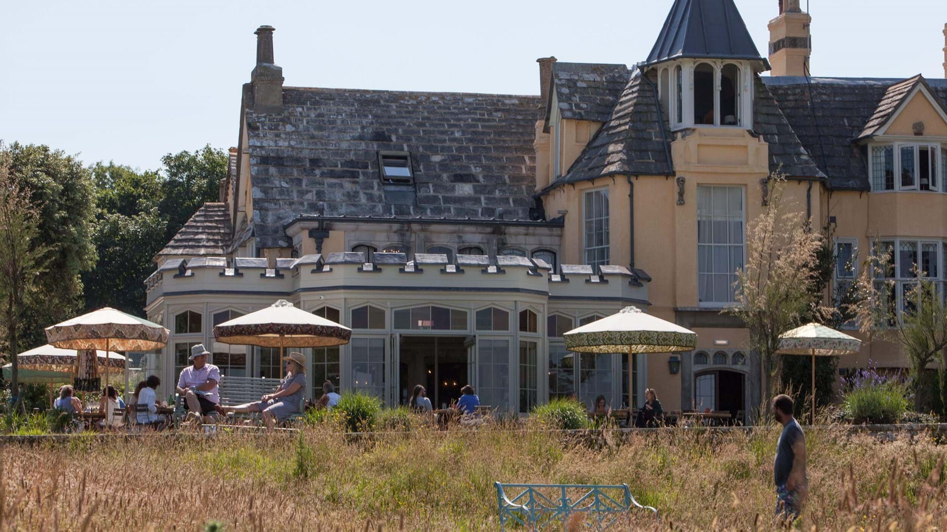 pig-on-the-beach-studland