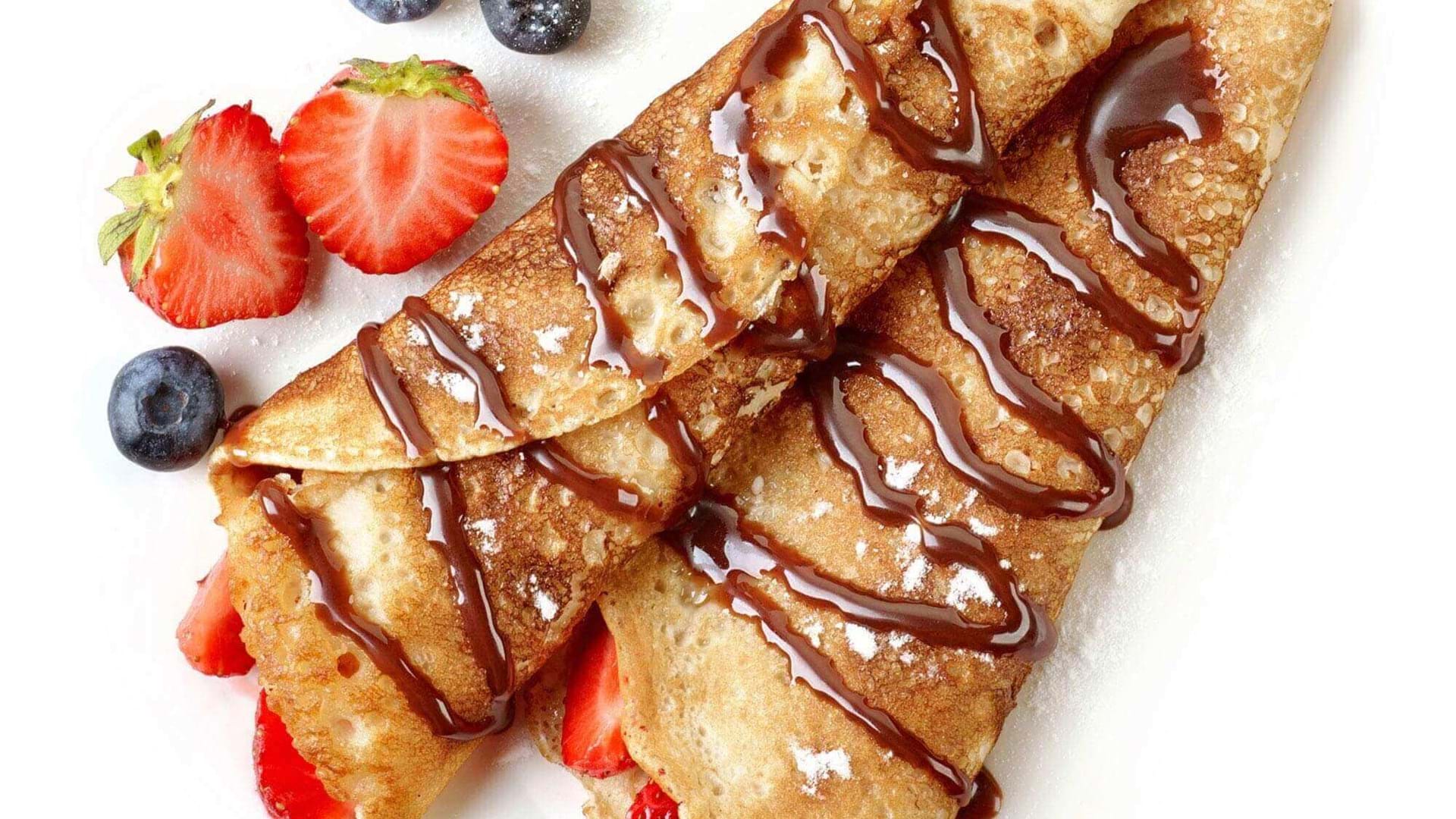 crepes-at-st-malo-france-brittany