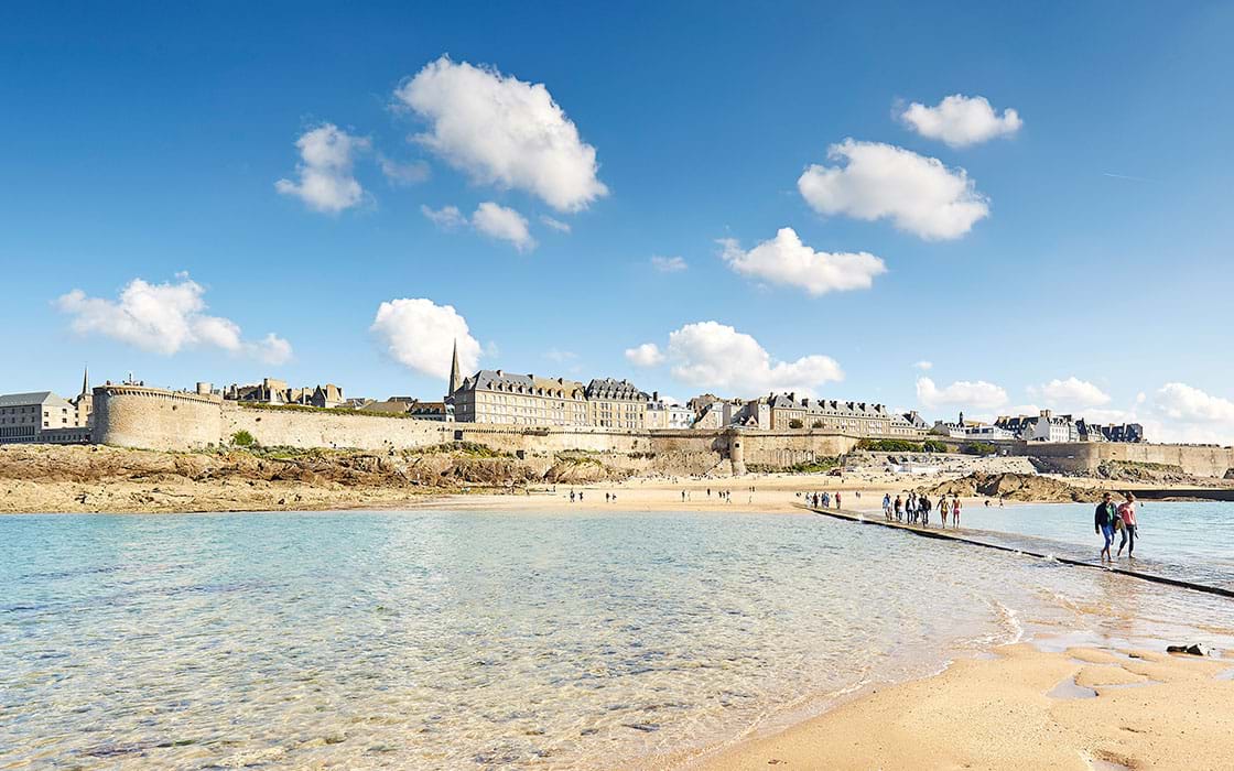 Ferries To Jersey, Guernsey, St Malo And The UK